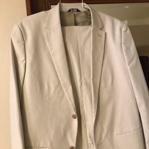 Men’s J Crew suit, with jacket and pants.